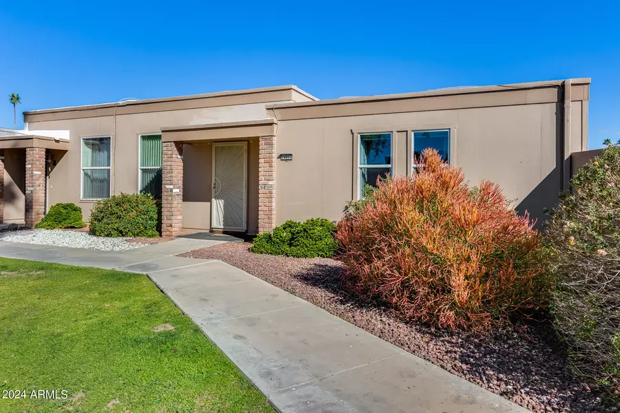 10019 W THUNDERBIRD Boulevard, Sun City, AZ 85351