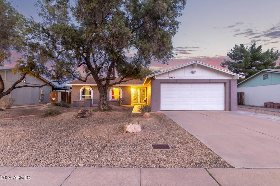 3039 S LONGMORE --, Mesa, AZ 85202