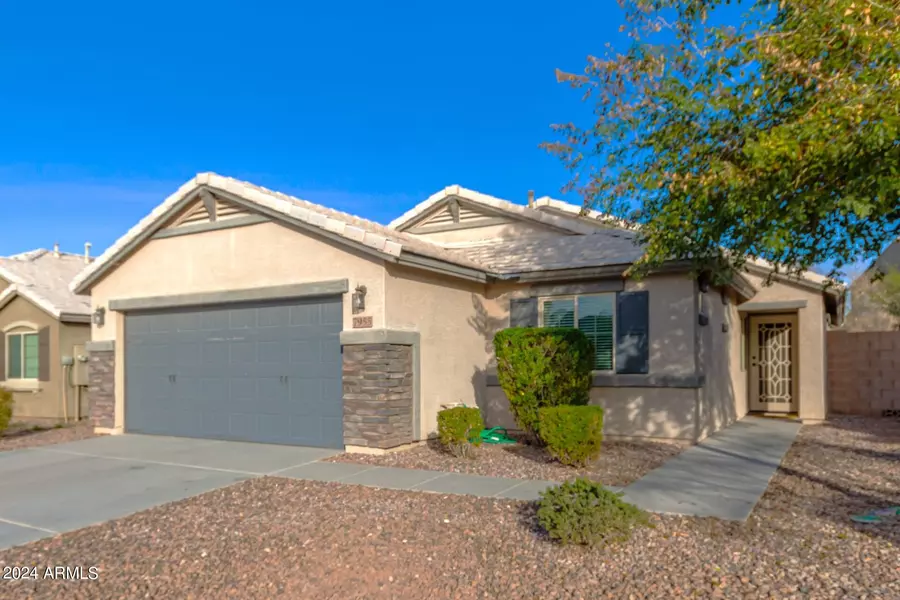 7955 S ABBEY Lane, Gilbert, AZ 85298