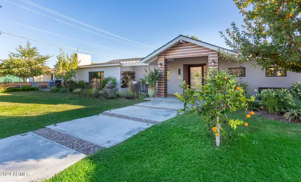 Phoenix, AZ 85018,3737 E ELM Street