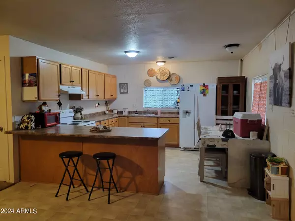 Pearce, AZ 85625,6218 E Chiricahua Drive