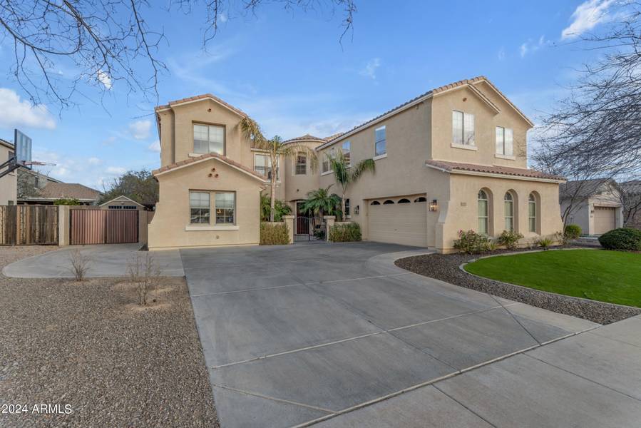 6065 S JOSLYN Lane, Gilbert, AZ 85298