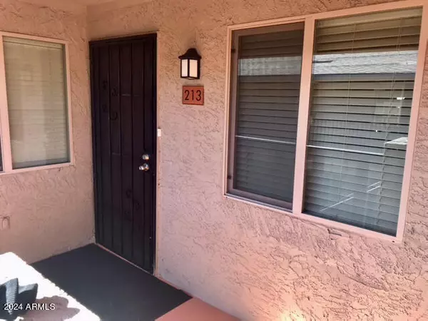 Scottsdale, AZ 85251,4354 N 82ND Street #213