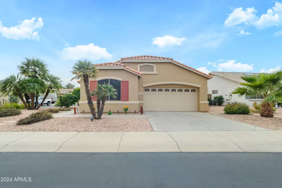 17619 W WILDBERRY Drive, Surprise, AZ 85374