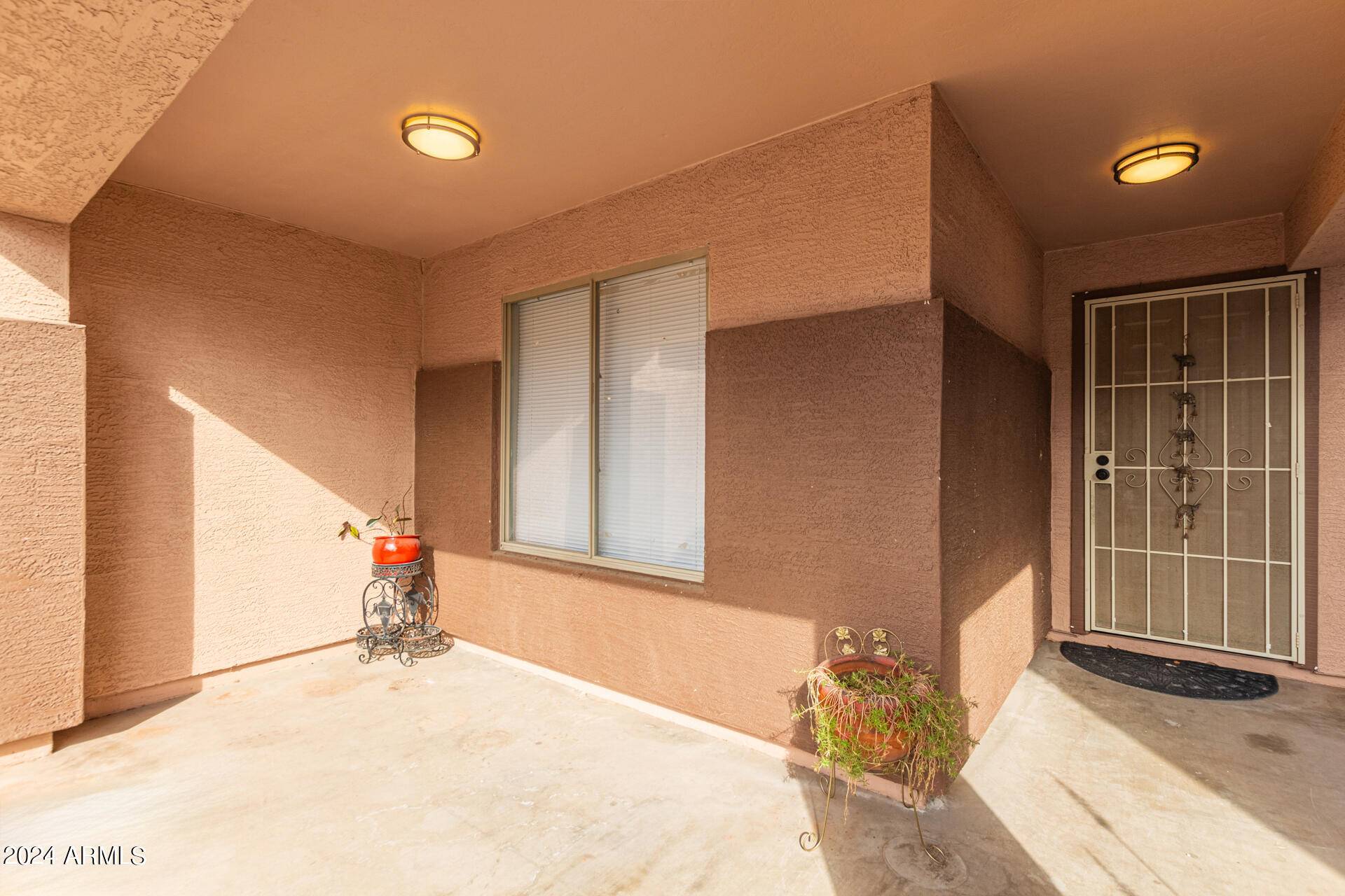 Phoenix, AZ 85043,6210 W JONES Avenue