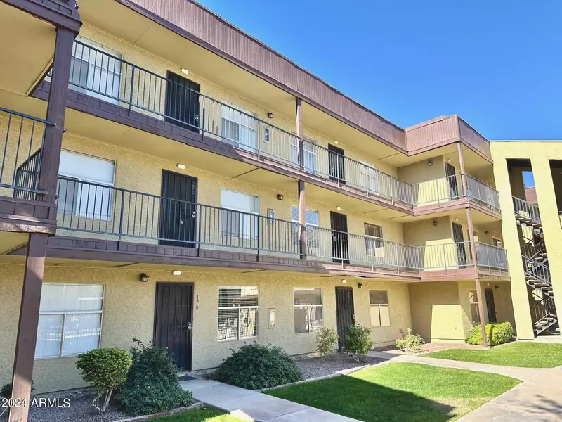 461 W HOLMES Avenue #370, Mesa, AZ 85210