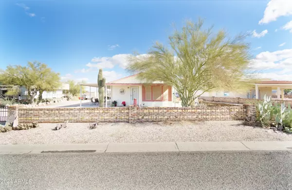 49647 Jade Avenue, Quartzsite, AZ 85346
