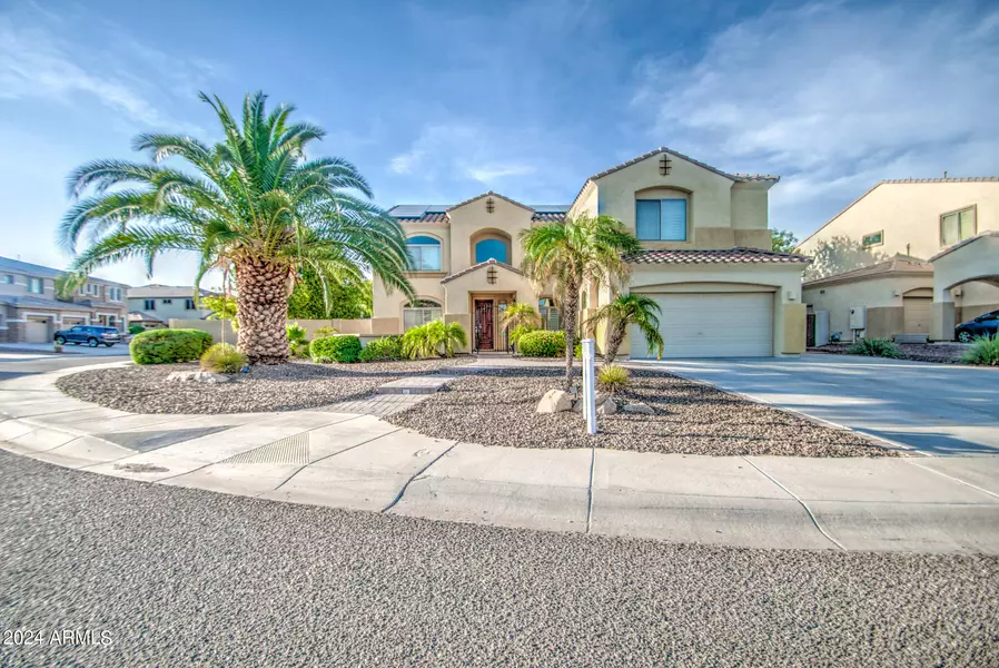 5012 W RANGE MULE Drive, Phoenix, AZ 85083