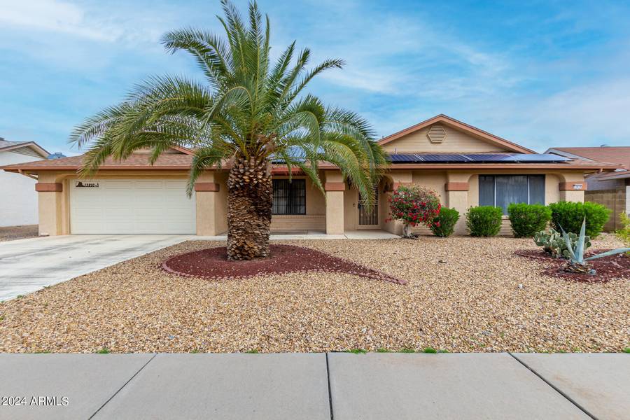 13810 W FRANCISCAN Drive, Sun City West, AZ 85375