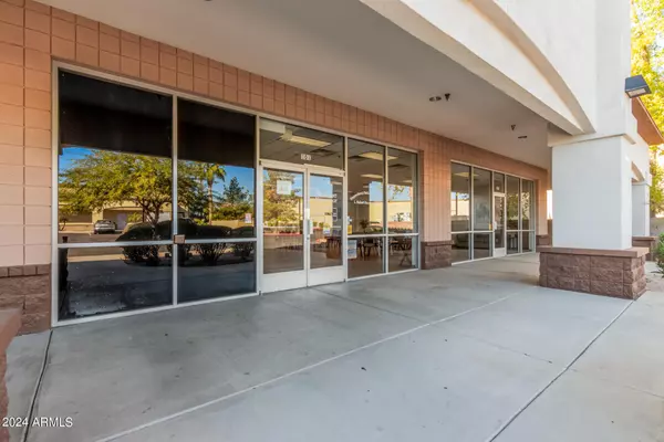 Gilbert, AZ 85234,1452 N HIGLEY Road