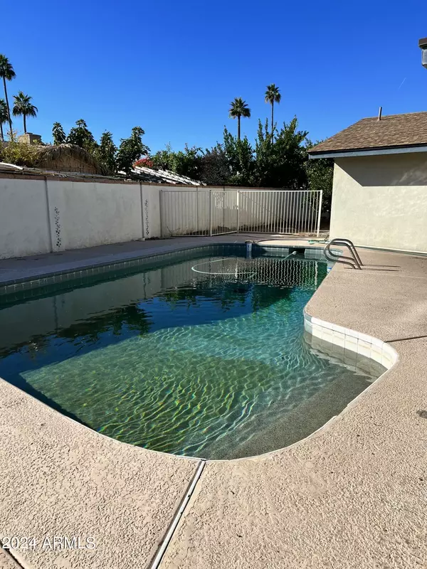 Glendale, AZ 85302,4547 W BUTLER Drive