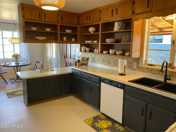 Patagonia, AZ 85624,273 Duquesne Avenue