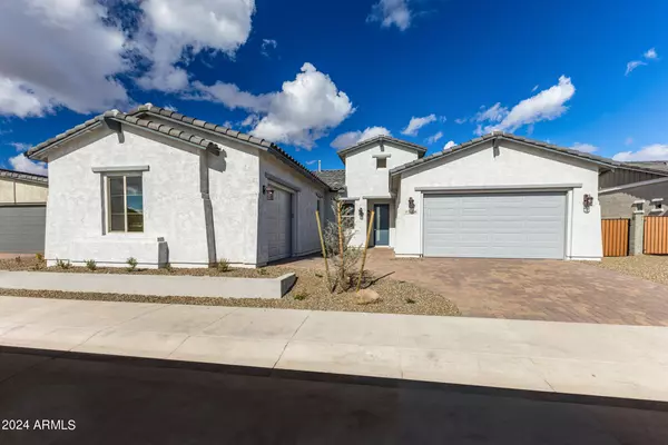 Peoria, AZ 85381,7566 W GELDING Drive