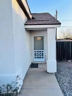 8961 W PINEVETA Drive, Arizona City, AZ 85123