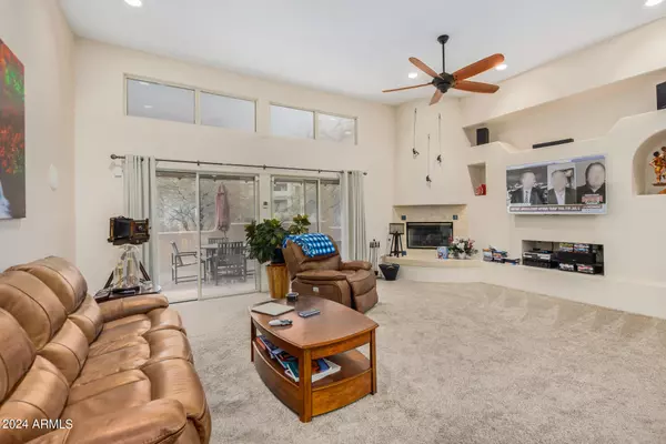 Fountain Hills, AZ 85268,16049 E LOST HILLS Drive #105