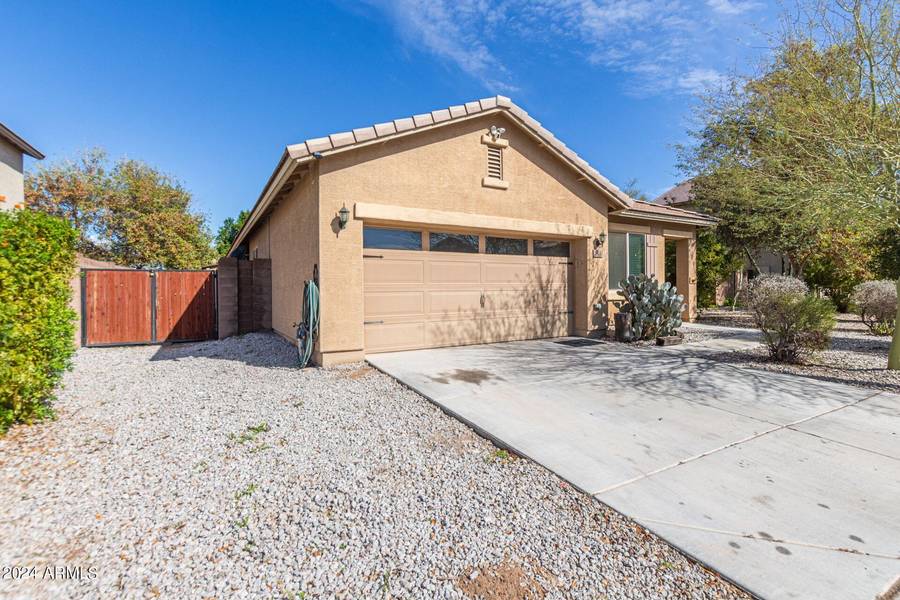 25152 W MALDONADO Drive, Buckeye, AZ 85326