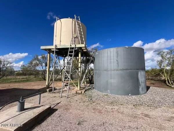 Marana, AZ 85658,0 Hemlock -- #'-'