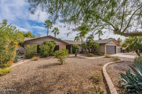 Scottsdale, AZ 85260,12017 N 94TH Place