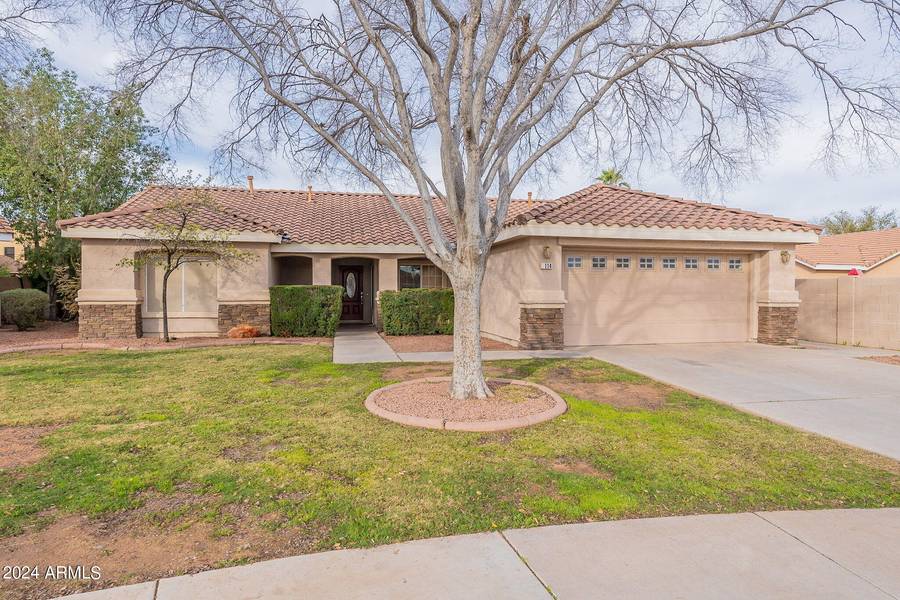 1114 N LELAND Court, Gilbert, AZ 85233