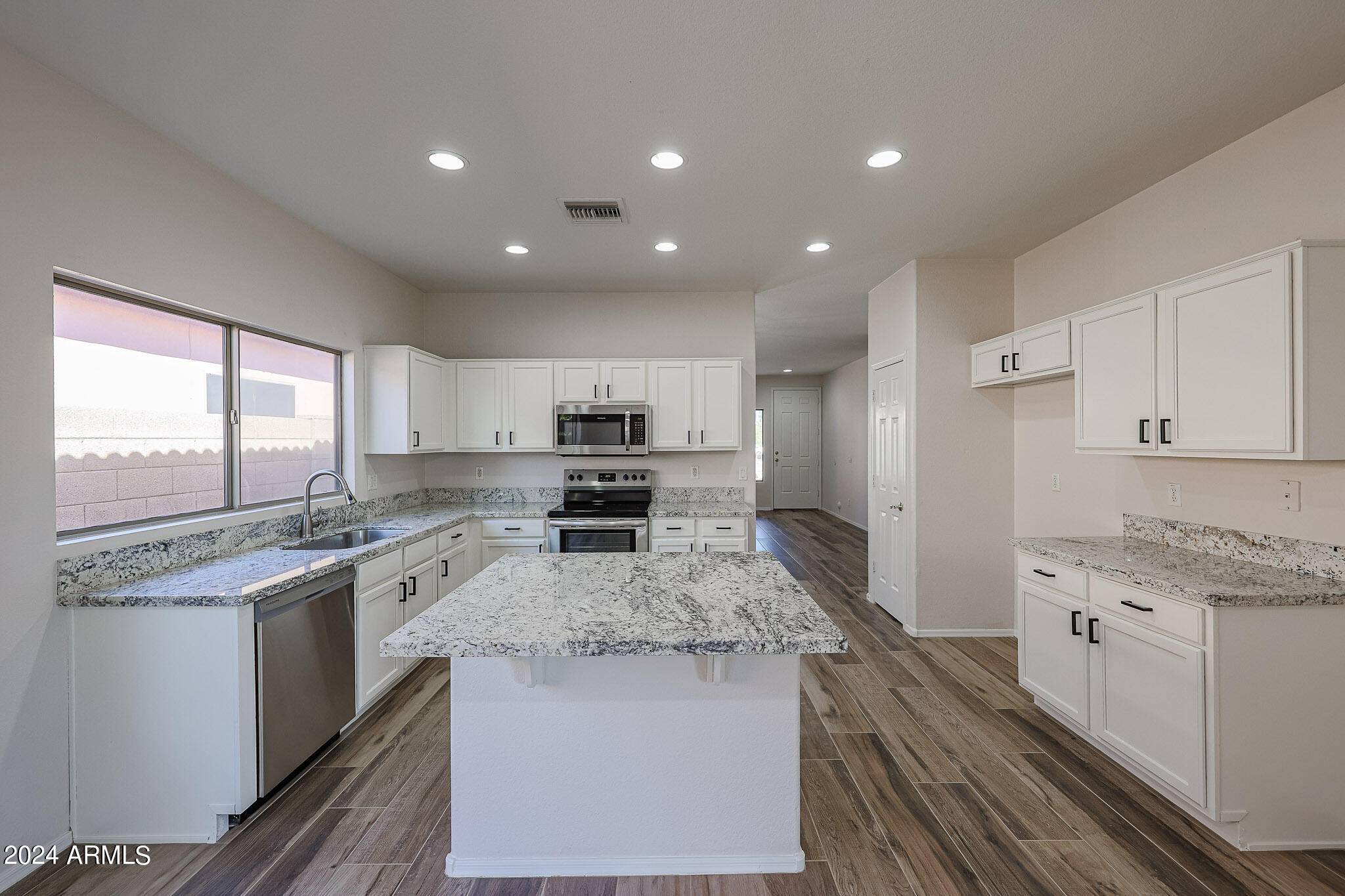 Peoria, AZ 85382,21216 N 94TH Lane