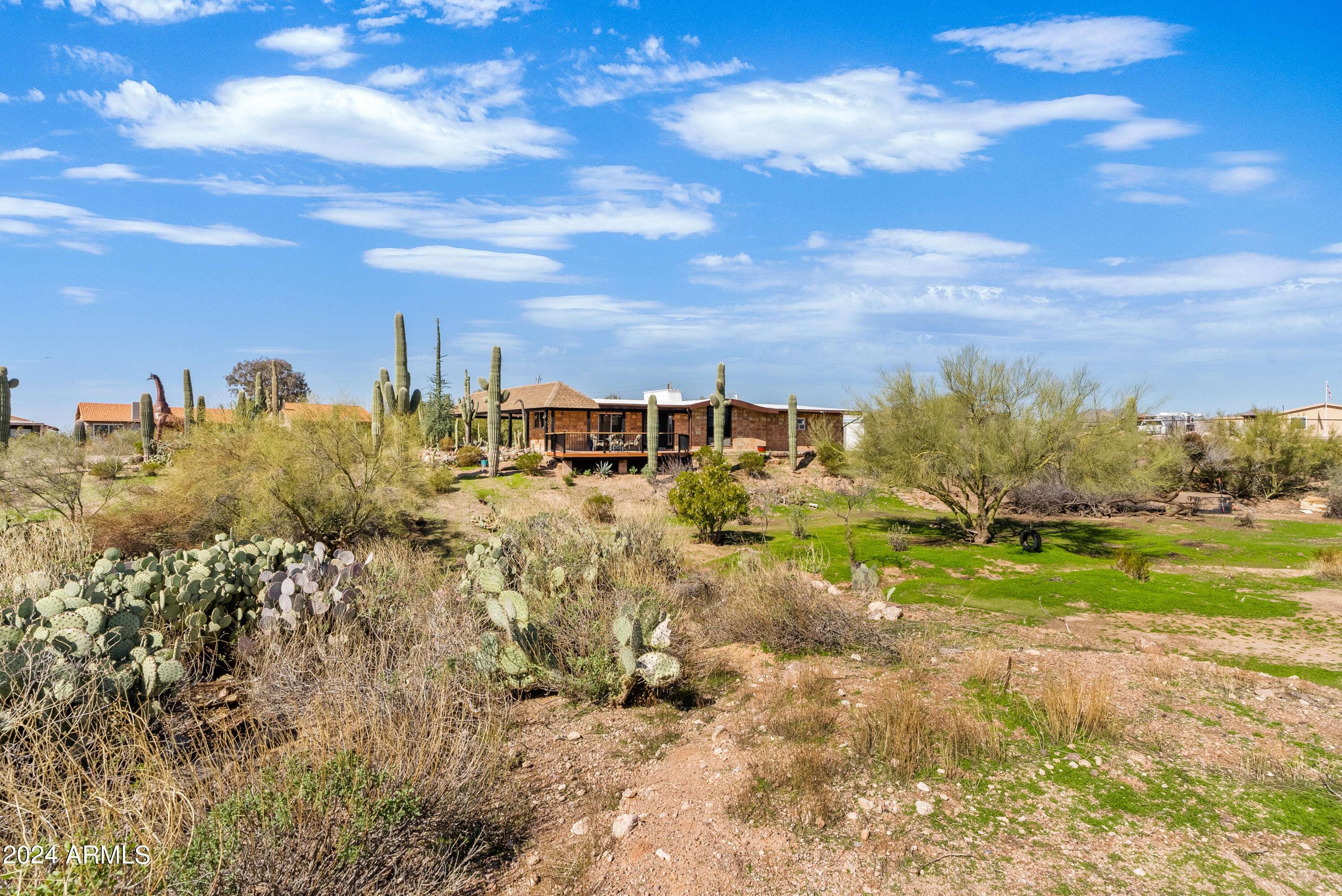 928 E Junction Street, Apache Junction, AZ 85119