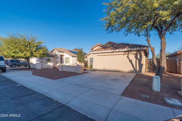 Buckeye, AZ 85326,7121 S 251ST Drive