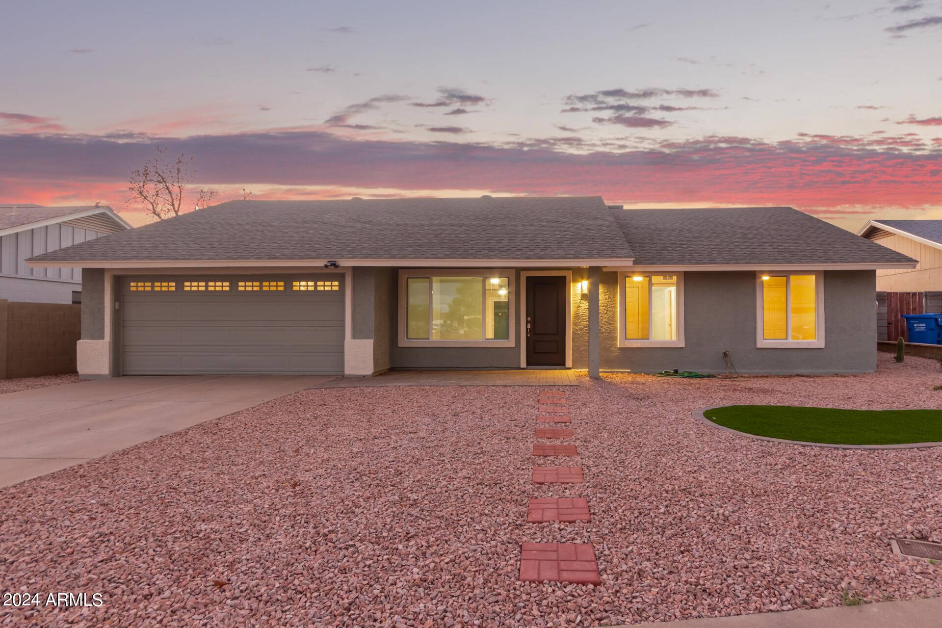 Phoenix, AZ 85027,20820 N 14TH Lane