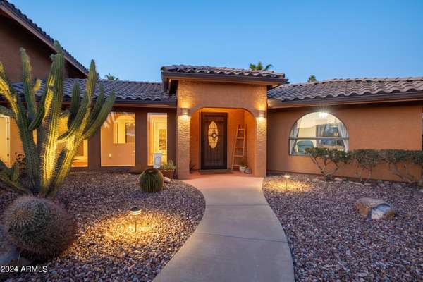 Fountain Hills, AZ 85268,15902 E GENOA Way