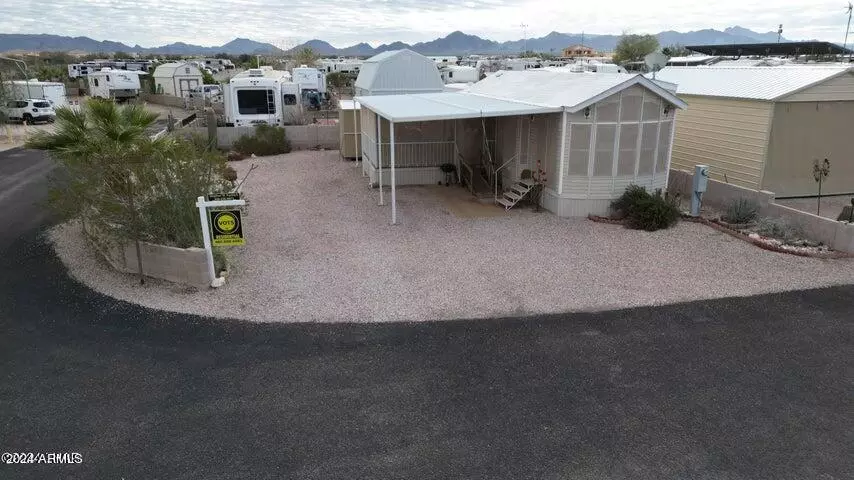 41 N Sagebrush Road, Quartzsite, AZ 85346