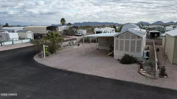 Quartzsite, AZ 85346,41 N Sagebrush Road