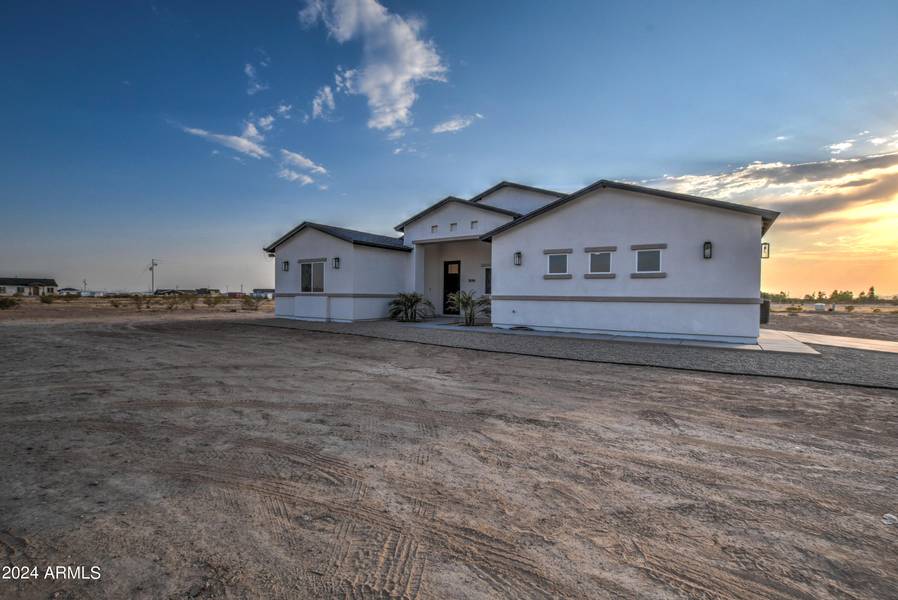 3696 N 368th Avenue, Tonopah, AZ 85354