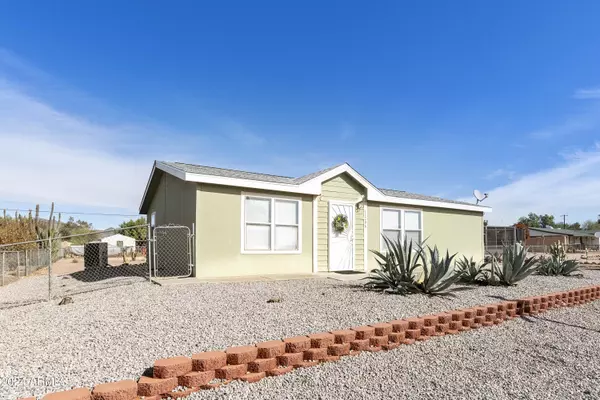 11206 E Boulder Drive, Apache Junction, AZ 85120