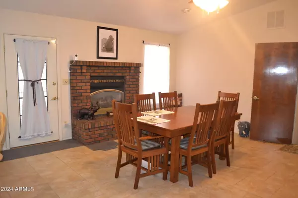 Snowflake, AZ 85937,1096 S HIGHLAND Drive