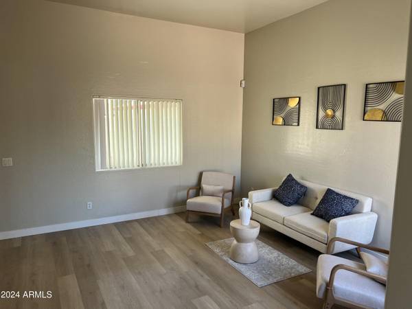 Phoenix, AZ 85041,3731 W CARSON Road