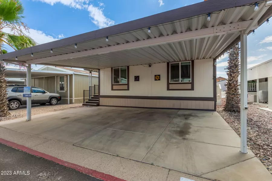 2120 E Bluefield Avenue #123, Phoenix, AZ 85022