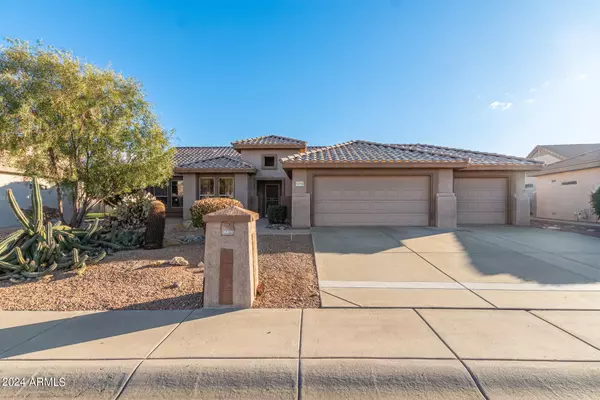 15743 W GOLDENROD Drive, Surprise, AZ 85374