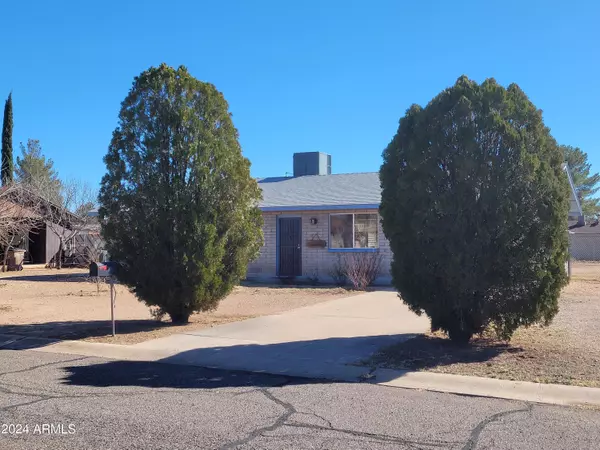 2405 E 14th Street, Douglas, AZ 85607