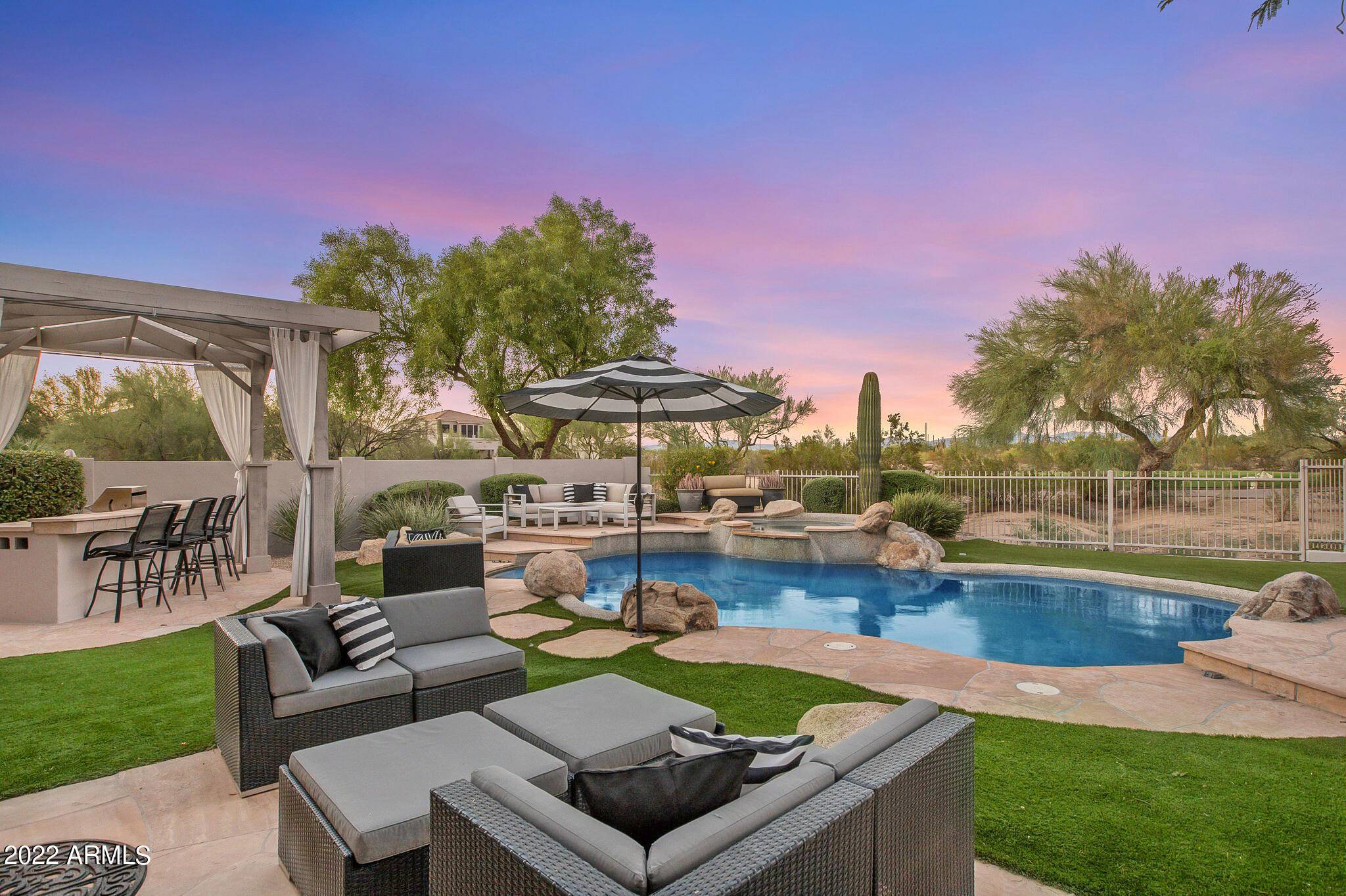 Phoenix, AZ 85054,5222 E HASHKNIFE Road