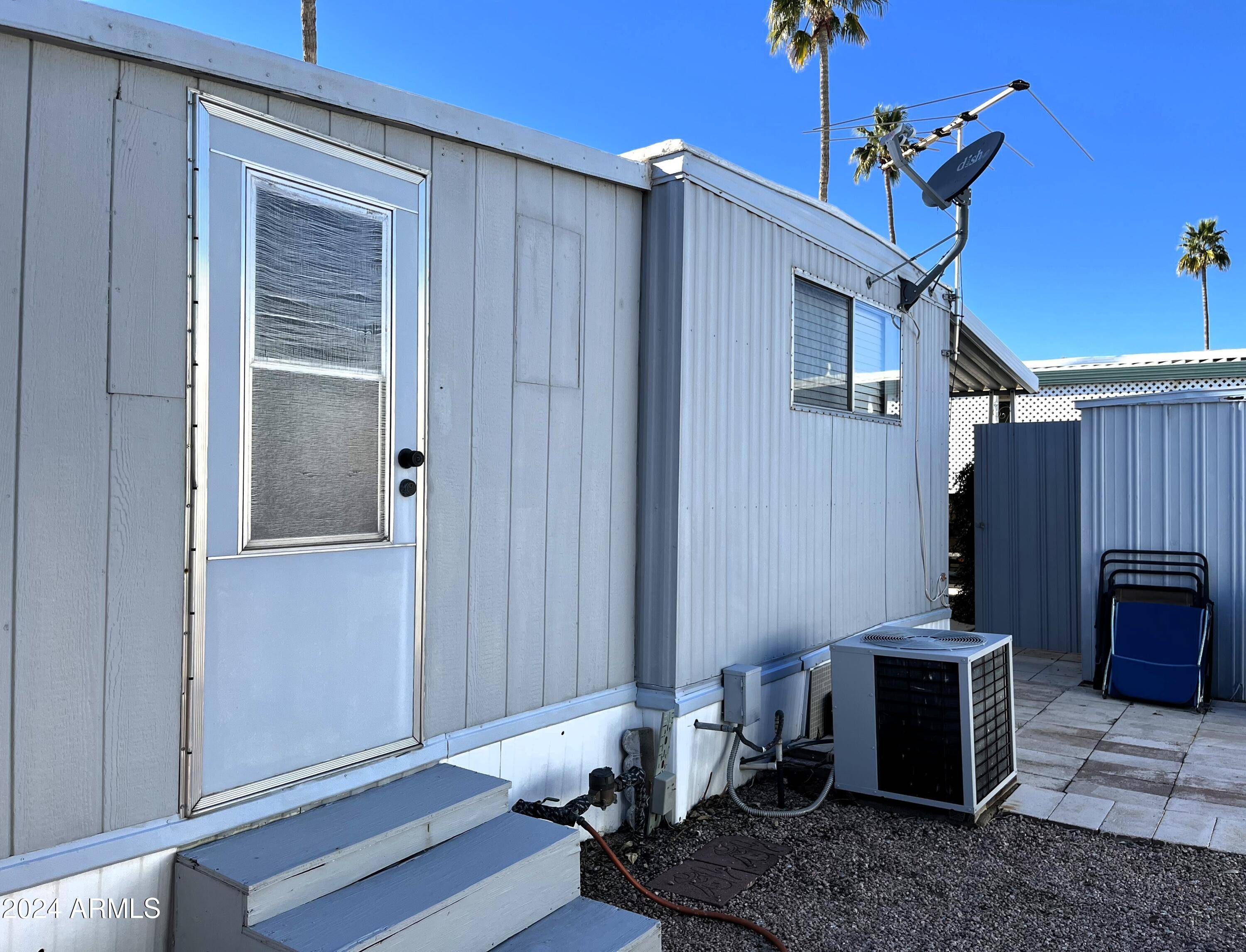 Mesa, AZ 85208,44 S Hawes Road #B26