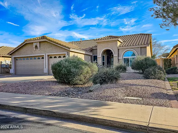 Gilbert, AZ 85296,2317 E ROBIN Lane