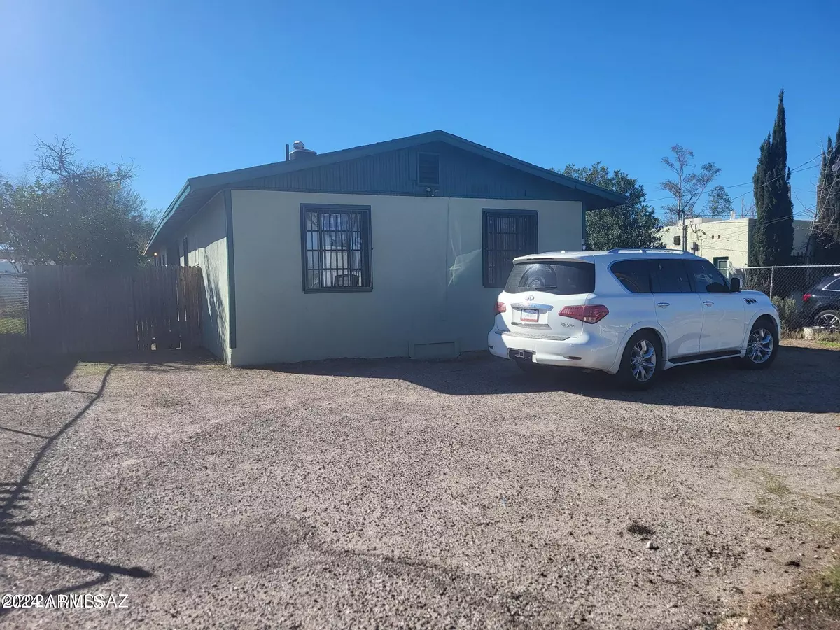 Tucson, AZ 85705,103 W KELSO Street