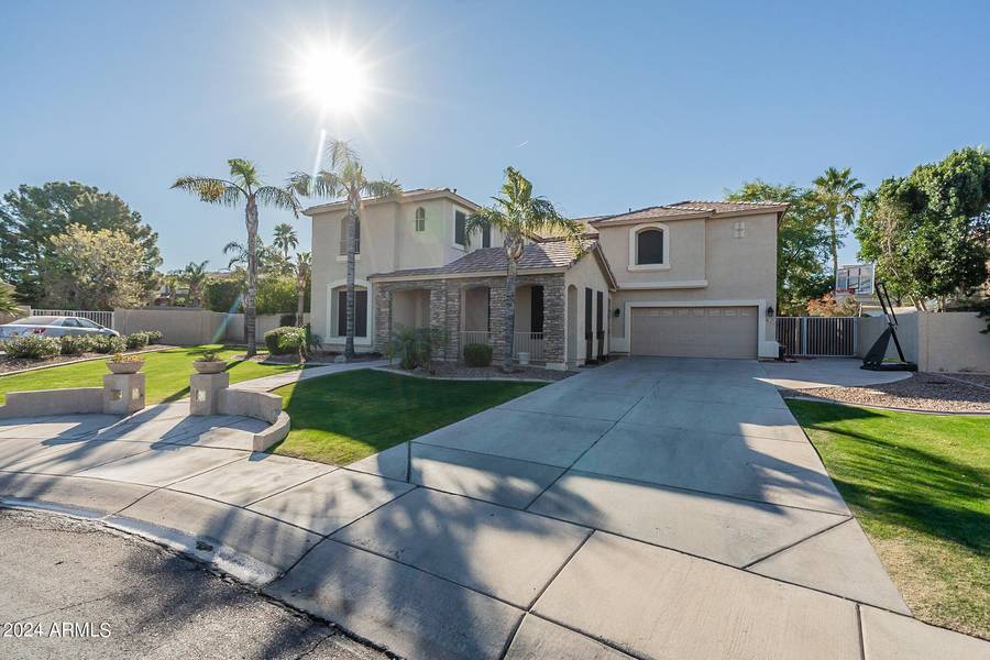 379 E PHELPS Street, Gilbert, AZ 85295