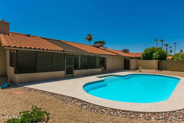 Scottsdale, AZ 85260,7624 E CHARTER OAK Road E