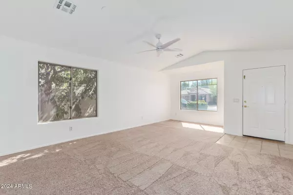 Gilbert, AZ 85297,3310 E Woodside Way