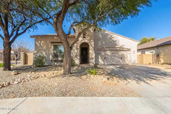 886 E BUCKINGHAM Avenue, Gilbert, AZ 85297