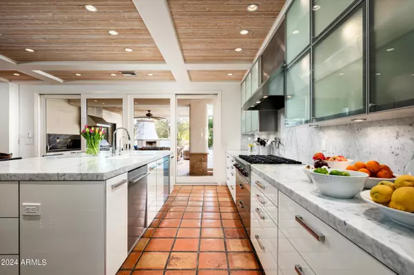 Paradise Valley, AZ 85253,4524 E Pebble Ridge Road