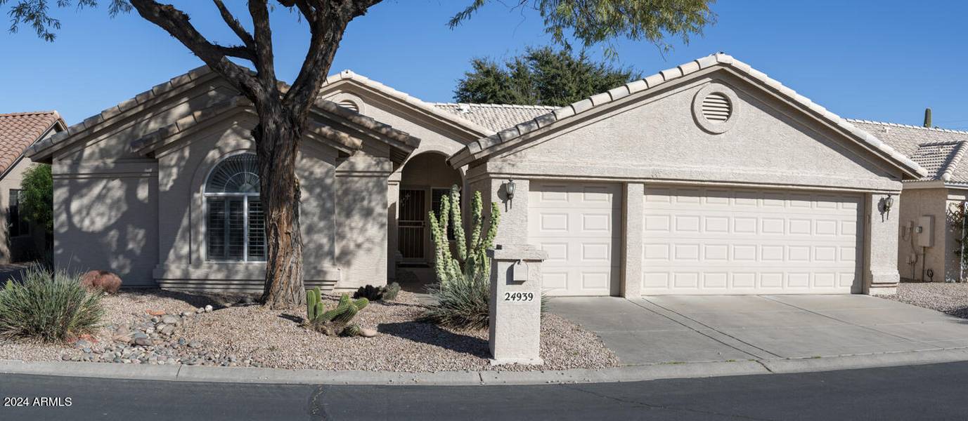 24939 S LAKEWOOD Drive, Sun Lakes, AZ 85248