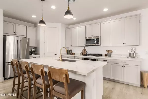 Litchfield Park, AZ 85340,19348 W ANNIKA Drive