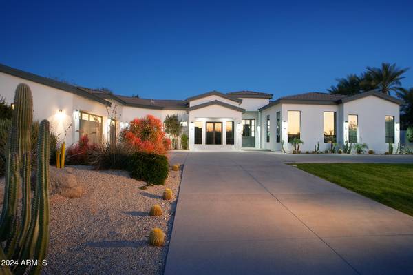 6133 N 52ND Place, Paradise Valley, AZ 85253