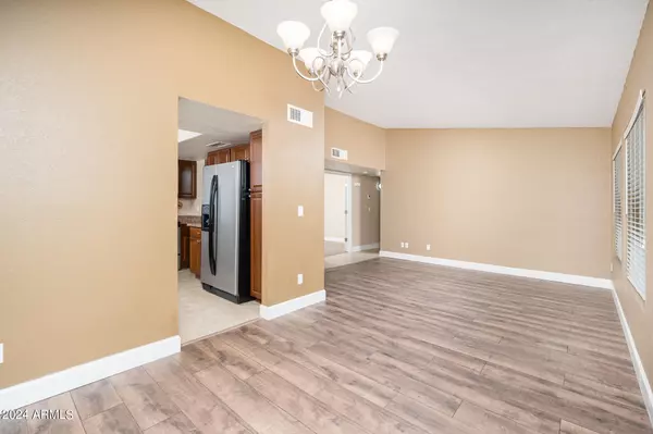 Phoenix, AZ 85023,14852 N 24TH Drive #5